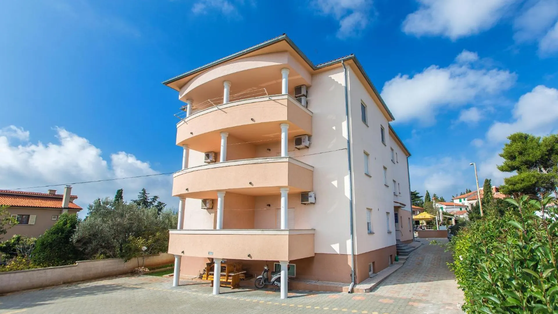 Cukon - A3 - Mpolo Apartment Medulin 0*,  Croatia